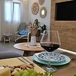 Aeraki Luxury